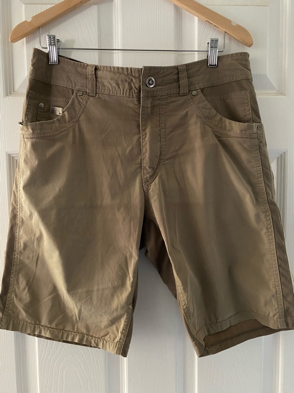 Kuhl Men's Cargo Shorts Size 32 Color Brown